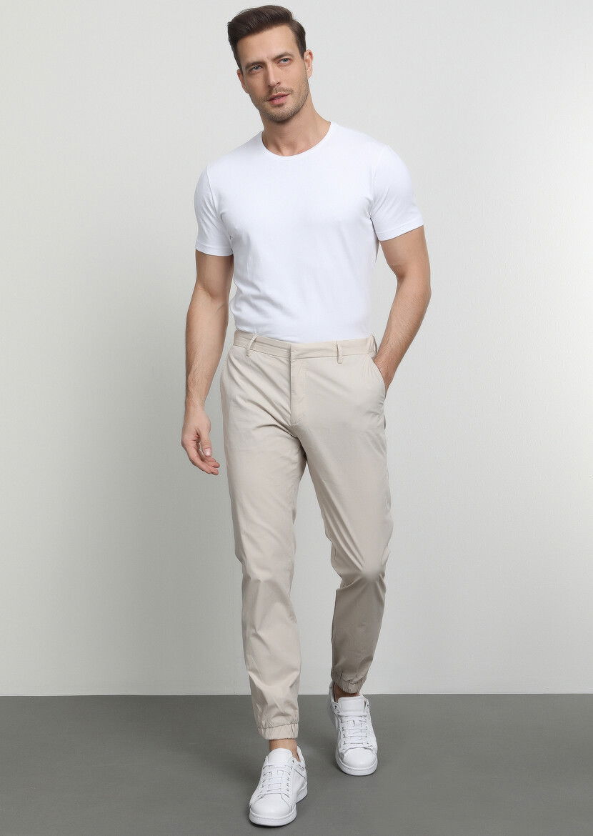 Bej Düz Dokuma Jogging Fit Casual Pamuk Karışımlı Pantolon 