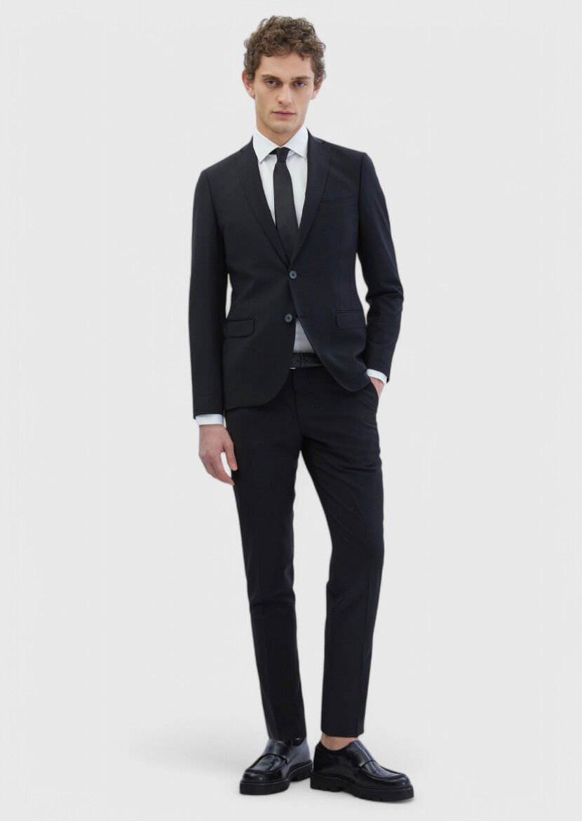 Black Plain Fashion Slim Fit Wool Blended Suit - 2