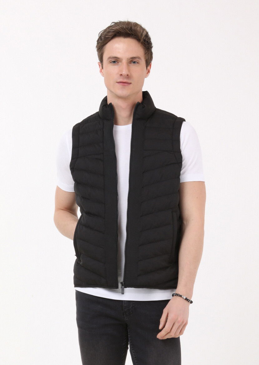 Black Puffer Weaving Puffer Vest 