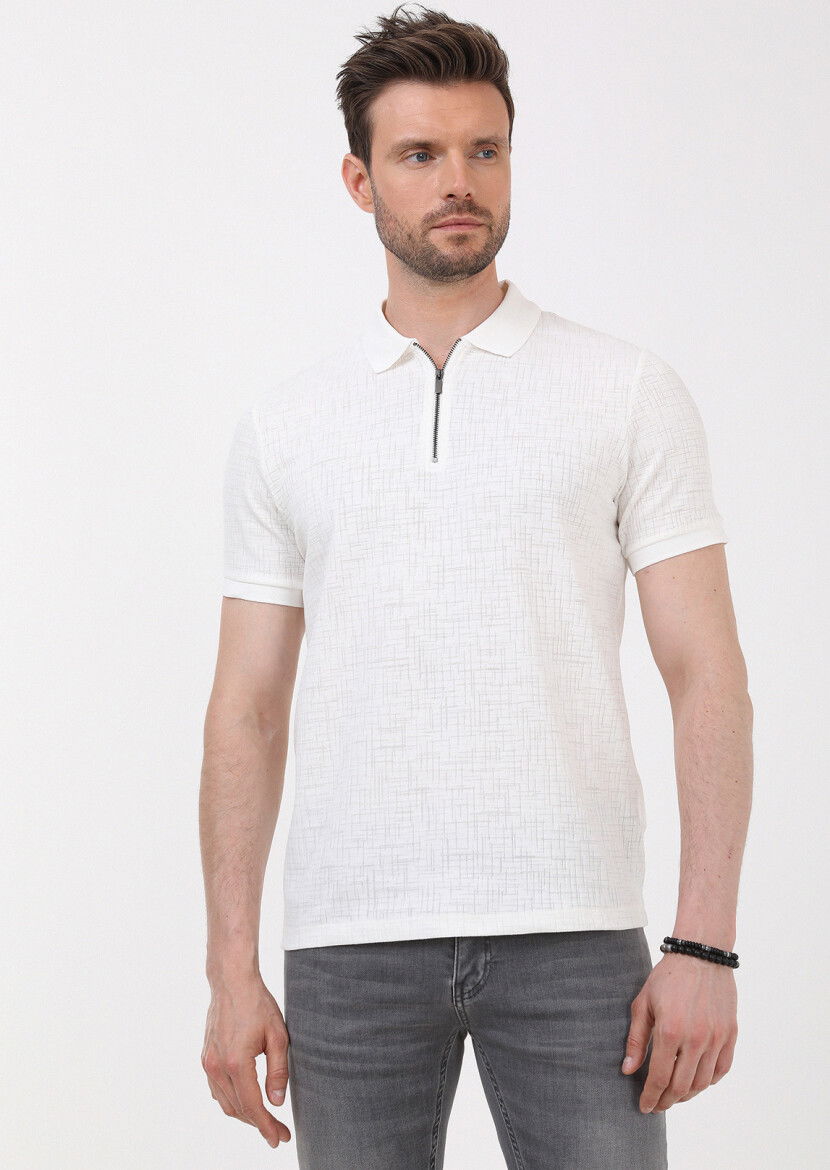 Ekru Jakarlı Polo Yaka Pamuk Karışımlı T-Shirt 