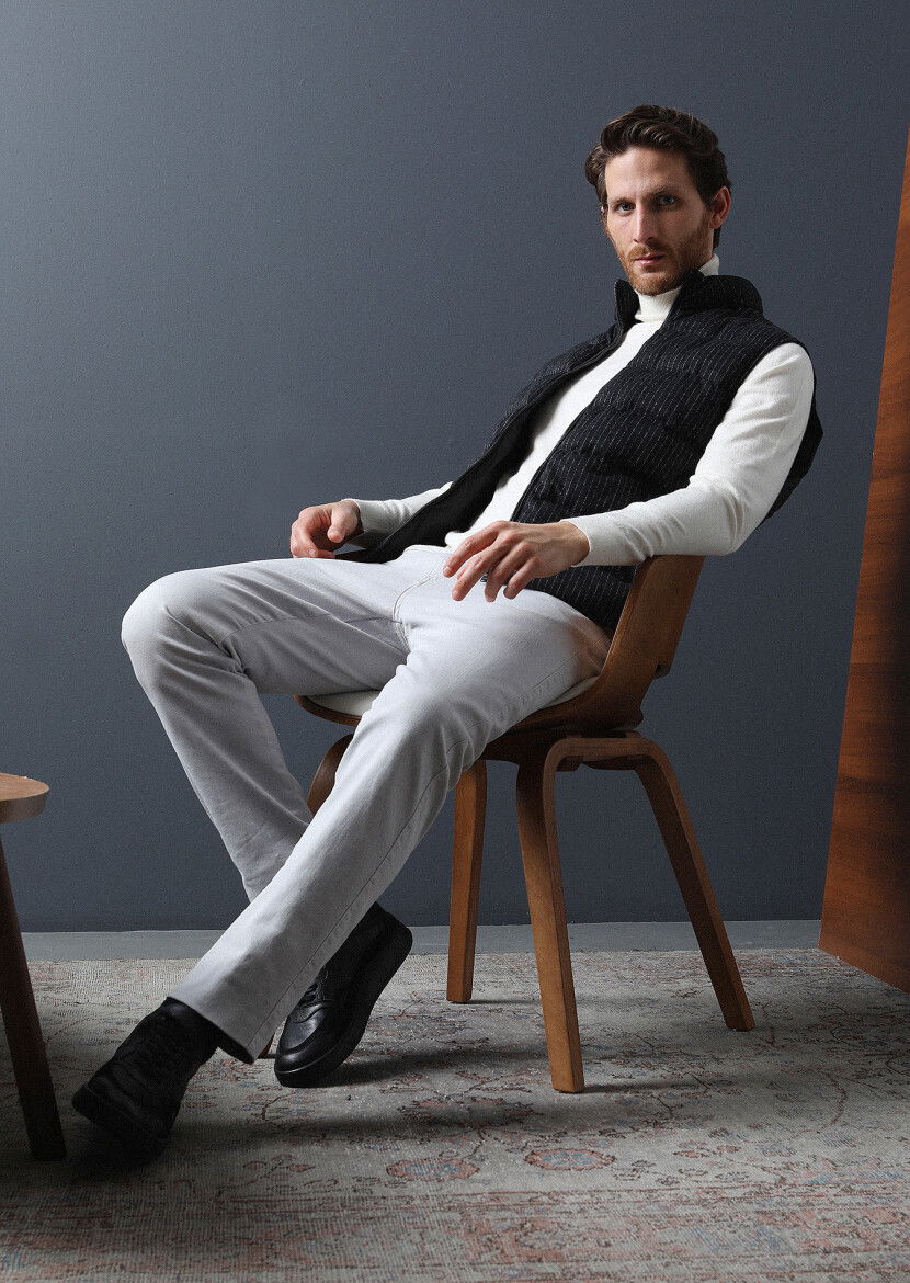 Gri Düz Dokuma Slim Fit Casual Pamuk Karışımlı Pantolon 