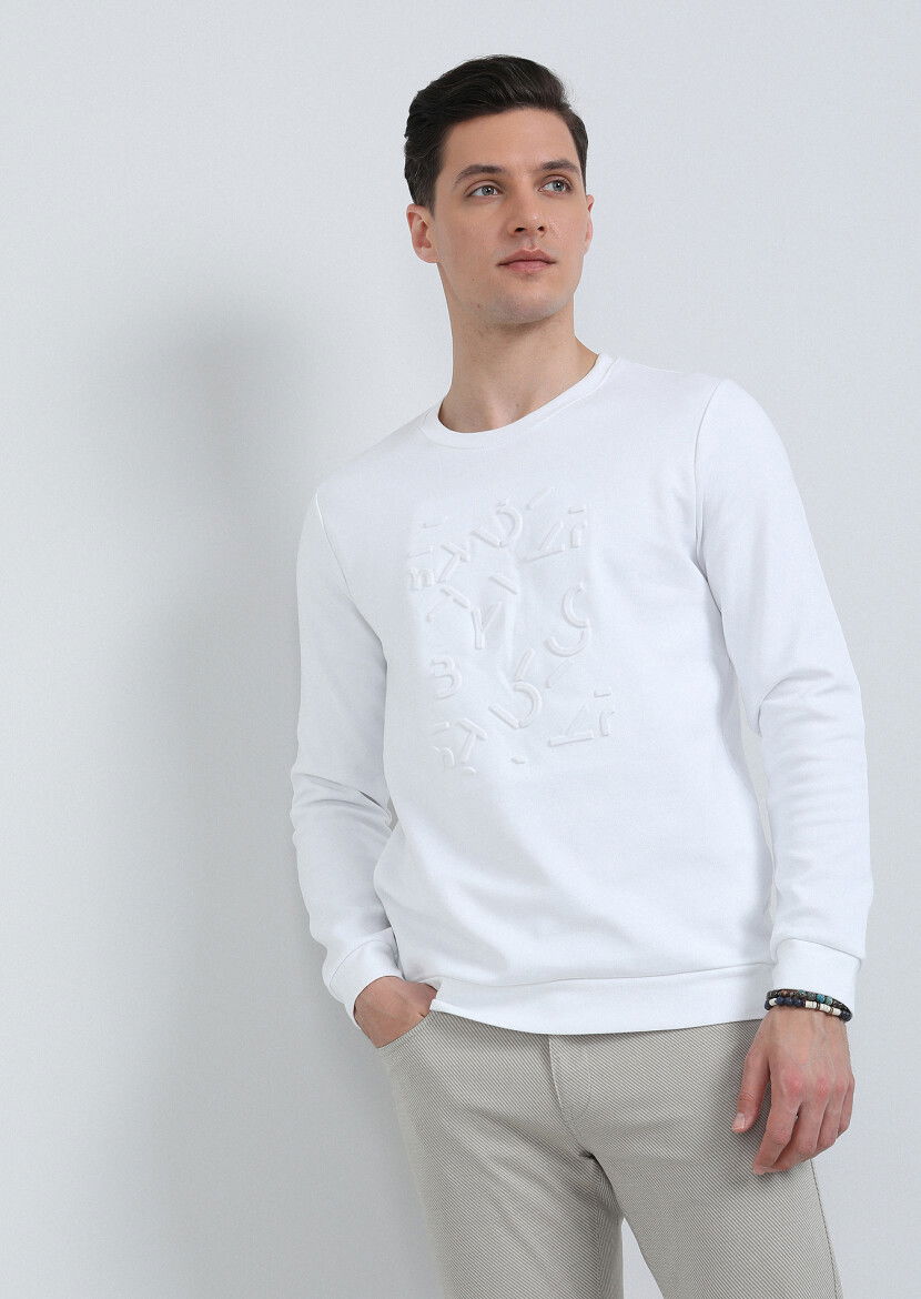 Kırık Beyaz Baskılı Sweatshırt 