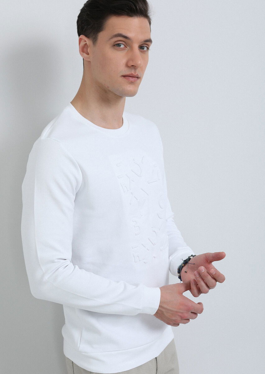 Kırık Beyaz Baskılı Sweatshırt - 4