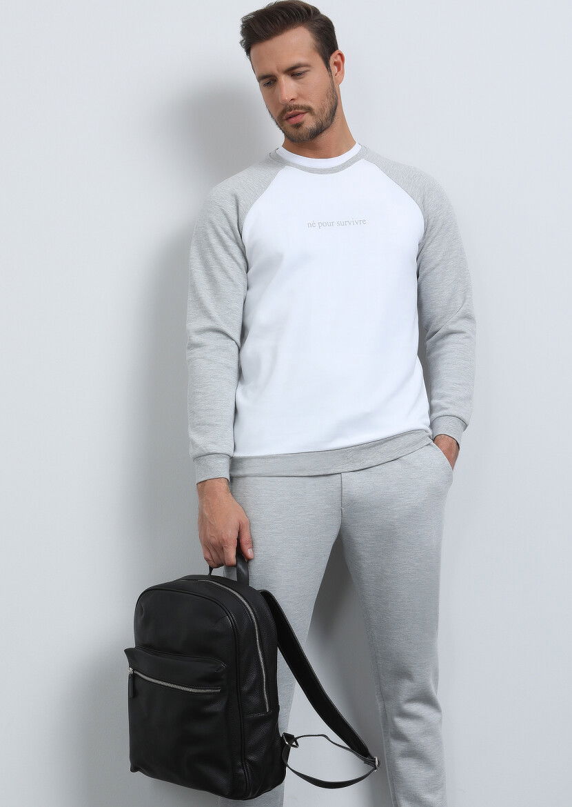 Kırık Beyaz Baskılı Sweatshırt - 3