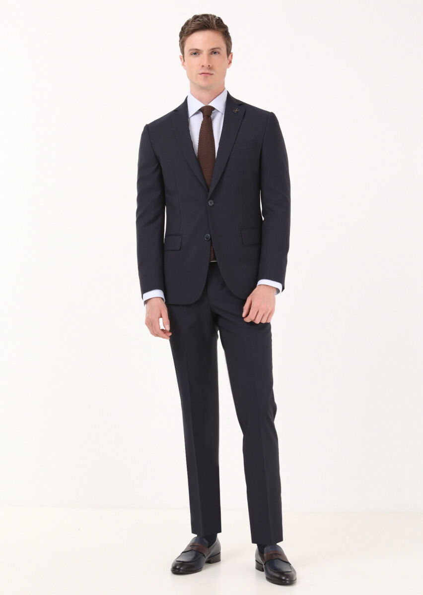 Lacivert Çizgili Zeroweight Slim Fit %100 Yün Takım Elbise - 1