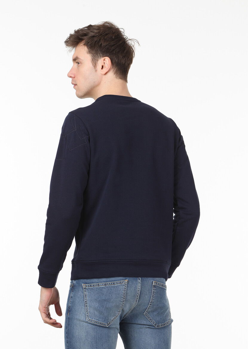 Lacivert Desenli Sweatshırt - 4