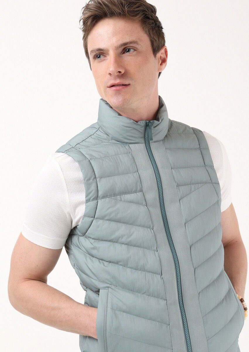 Light Green Puffer Weaving Puffer Vest - 3