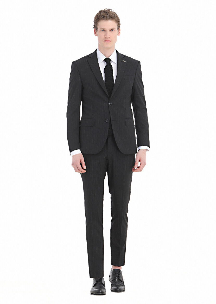 Siyah Çizgili Modern Fit Yün Karışımlı Takım Elbise - 1