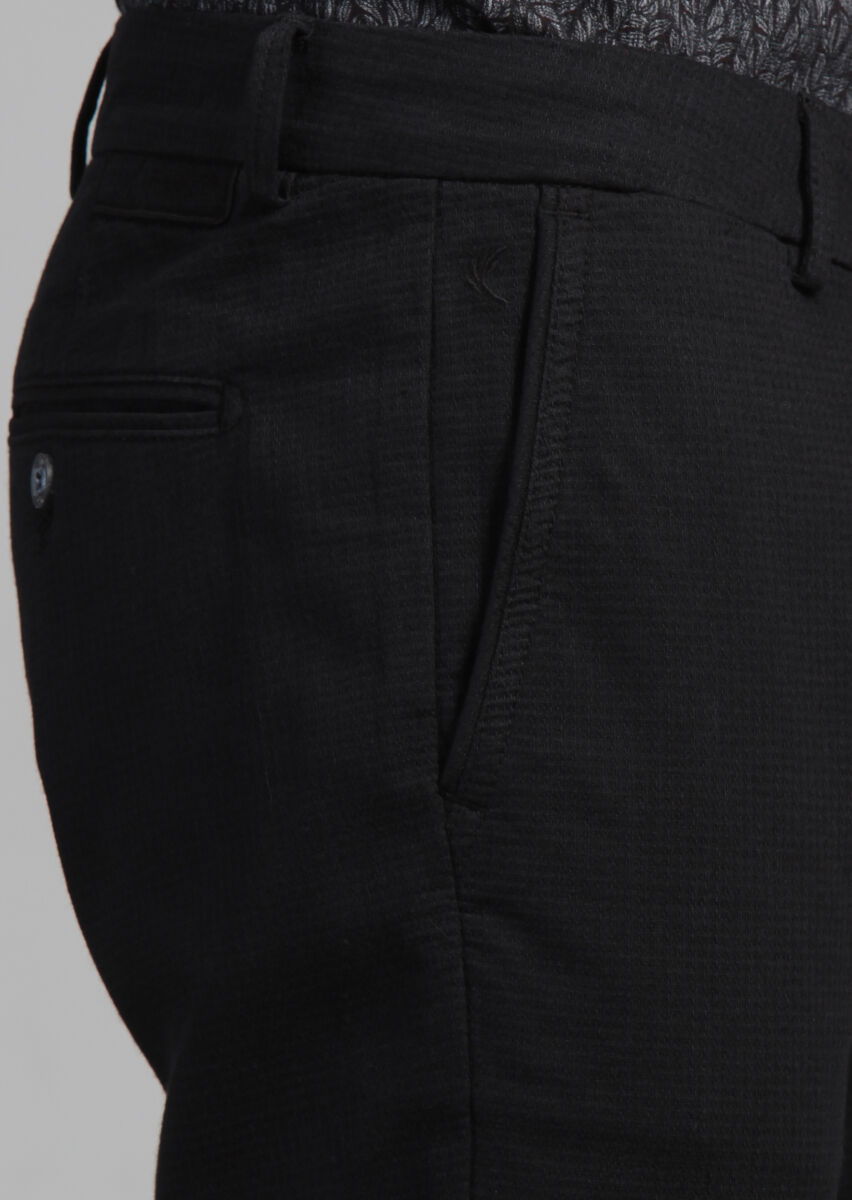 Siyah Desenli Dokuma Regular Fit Casual Pamuk Karışımlı Pantolon - 4