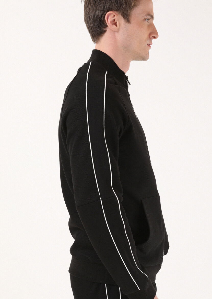 Siyah Dik Yaka Jakarlı Sweatshırt - 4