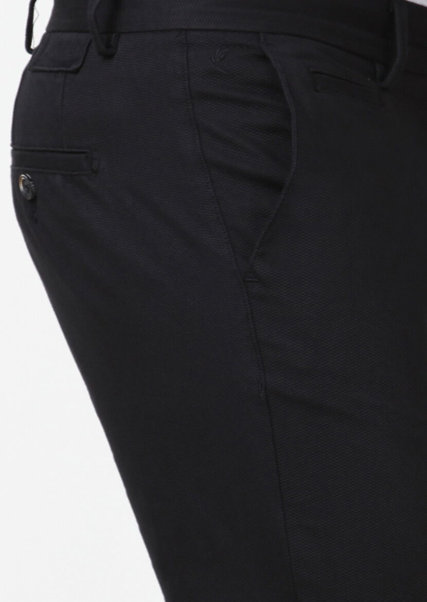 Siyah Düz Dokuma Regular Fit Casual Pamuk Karışımlı Pantolon - 3