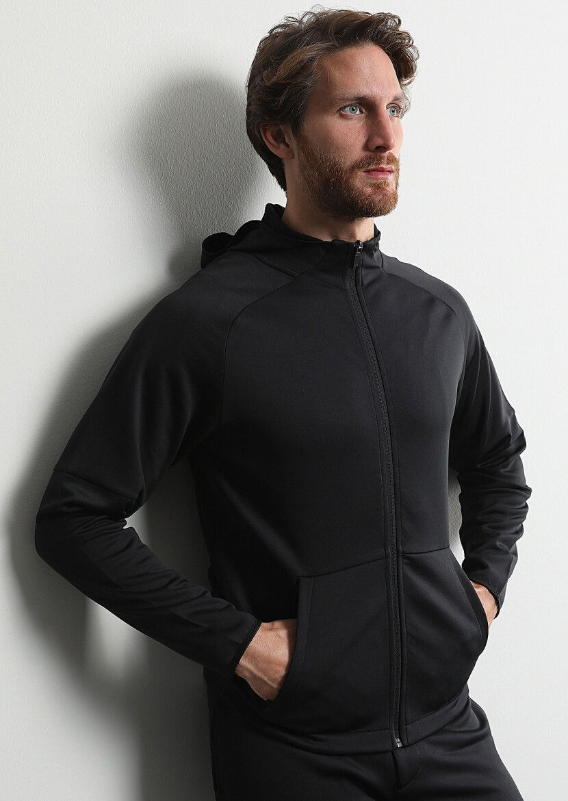 Siyah Kapüşonlu Düz Sweatshırt - 1